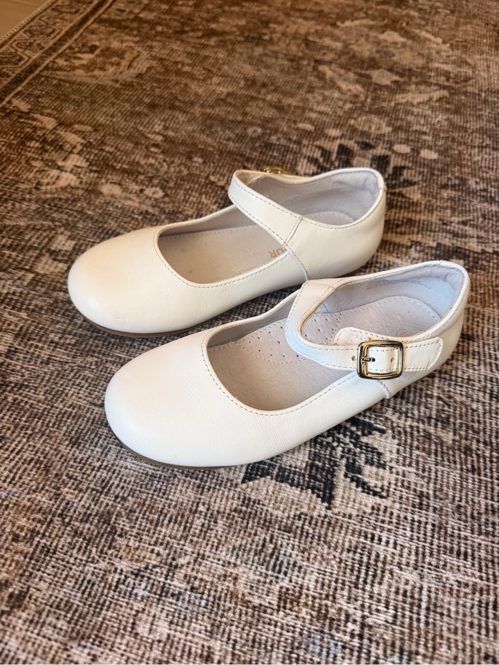 L'Amour Cream Mary Jane Dress Shoes with Gold Buckle